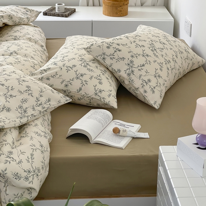 91家纺网 家纺一手货源 找家纺 荣轩家居 2023新款A类全棉双层纱印花四件套 物语