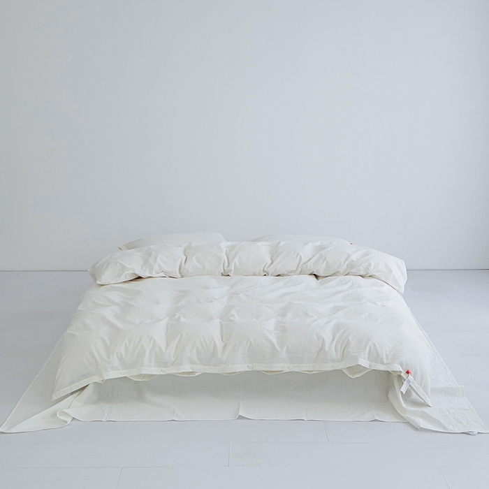 91家纺网 家纺一手货源 找家纺 安莱生活 2023年水洗棉全棉色经色纬高支高密纽扣款工艺四件套 纯白