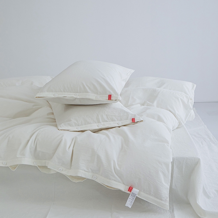 91家纺网 家纺一手货源 找家纺 安莱生活 2023年水洗棉全棉色经色纬高支高密纽扣款工艺四件套 纯白