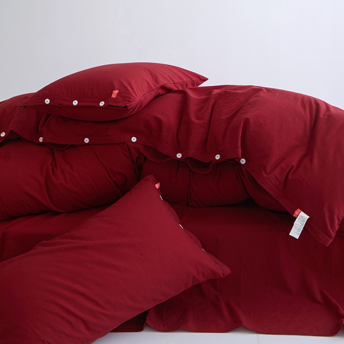 91家纺网 家纺一手货源 找家纺 安莱生活 2023年水洗棉全棉色经色纬高支高密纽扣款工艺四件套 大红
