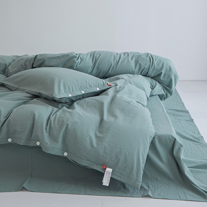 91家纺网 家纺一手货源 找家纺 安莱生活 2023年水洗棉全棉色经色纬高支高密纽扣款工艺四件套 灰绿