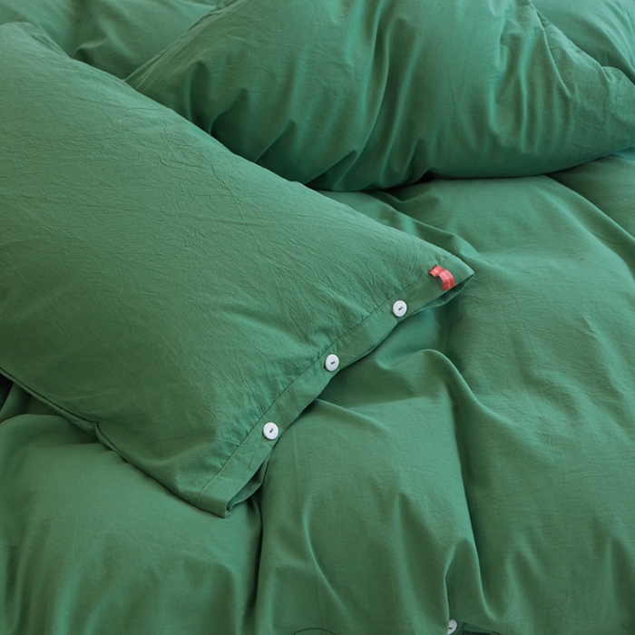 91家纺网 家纺一手货源 找家纺 安莱生活 2023年水洗棉全棉色经色纬高支高密纽扣款工艺四件套 军绿