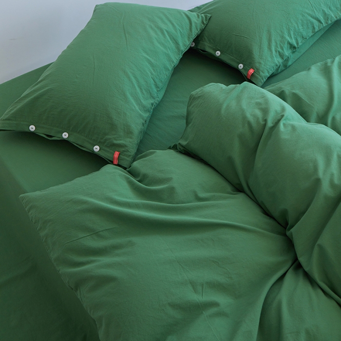 91家纺网 家纺一手货源 找家纺 安莱生活 2023年水洗棉全棉色经色纬高支高密纽扣款工艺四件套 军绿