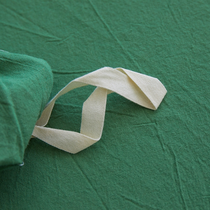 91家纺网 家纺一手货源 找家纺 安莱生活 2023年水洗棉全棉色经色纬高支高密纽扣款工艺四件套 军绿