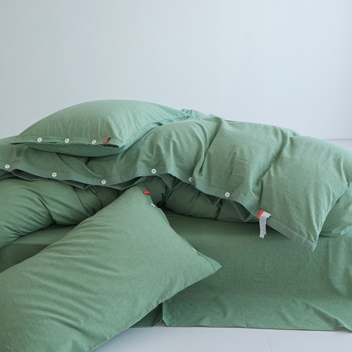 91家纺网 家纺一手货源 找家纺 安莱生活 2023年水洗棉全棉色经色纬高支高密纽扣款工艺四件套 嫩绿