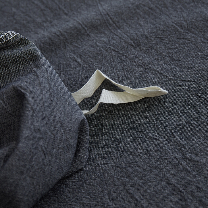 91家纺网 家纺一手货源 找家纺 安莱生活 2023年水洗棉全棉色经色纬高支高密纽扣款工艺四件套 深灰