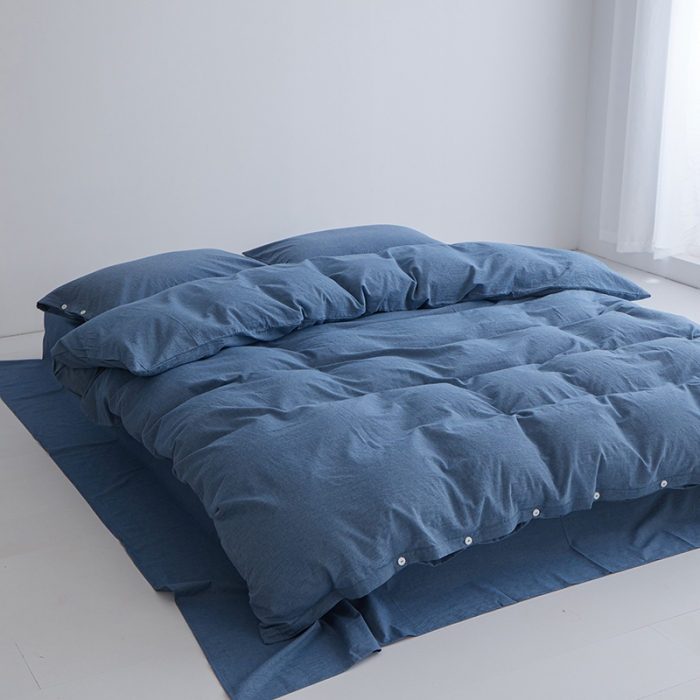 91家纺网 家纺一手货源 找家纺 安莱生活 2023年水洗棉全棉色经色纬高支高密纽扣款工艺四件套 深蓝