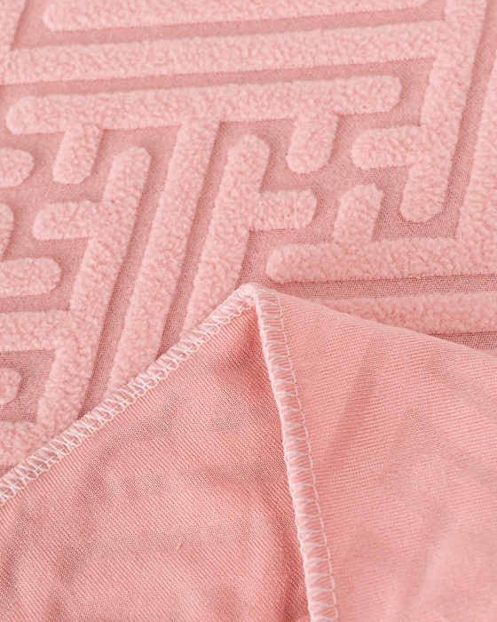 91家纺网 家纺一手货源 找家纺 千彤沙发垫 2023新款裙边-韵律系列沙发套罩-沙发笠 粉色