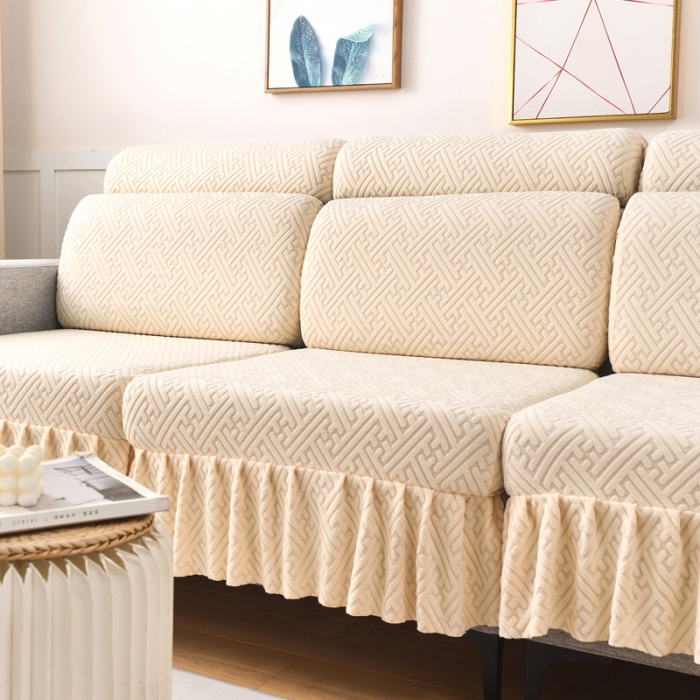 91家纺网 家纺一手货源 找家纺 千彤沙发垫 2023新款裙边-韵律系列沙发套罩-沙发笠 米白