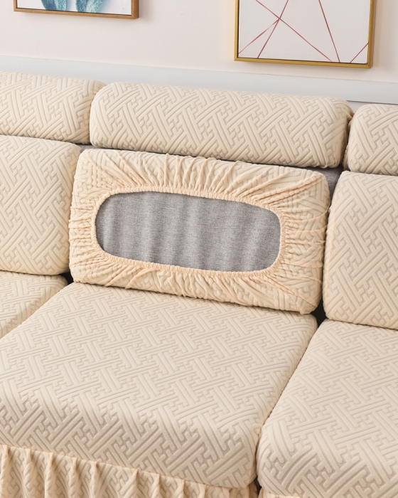 91家纺网 家纺一手货源 找家纺 千彤沙发垫 2023新款裙边-韵律系列沙发套罩-沙发笠 米白