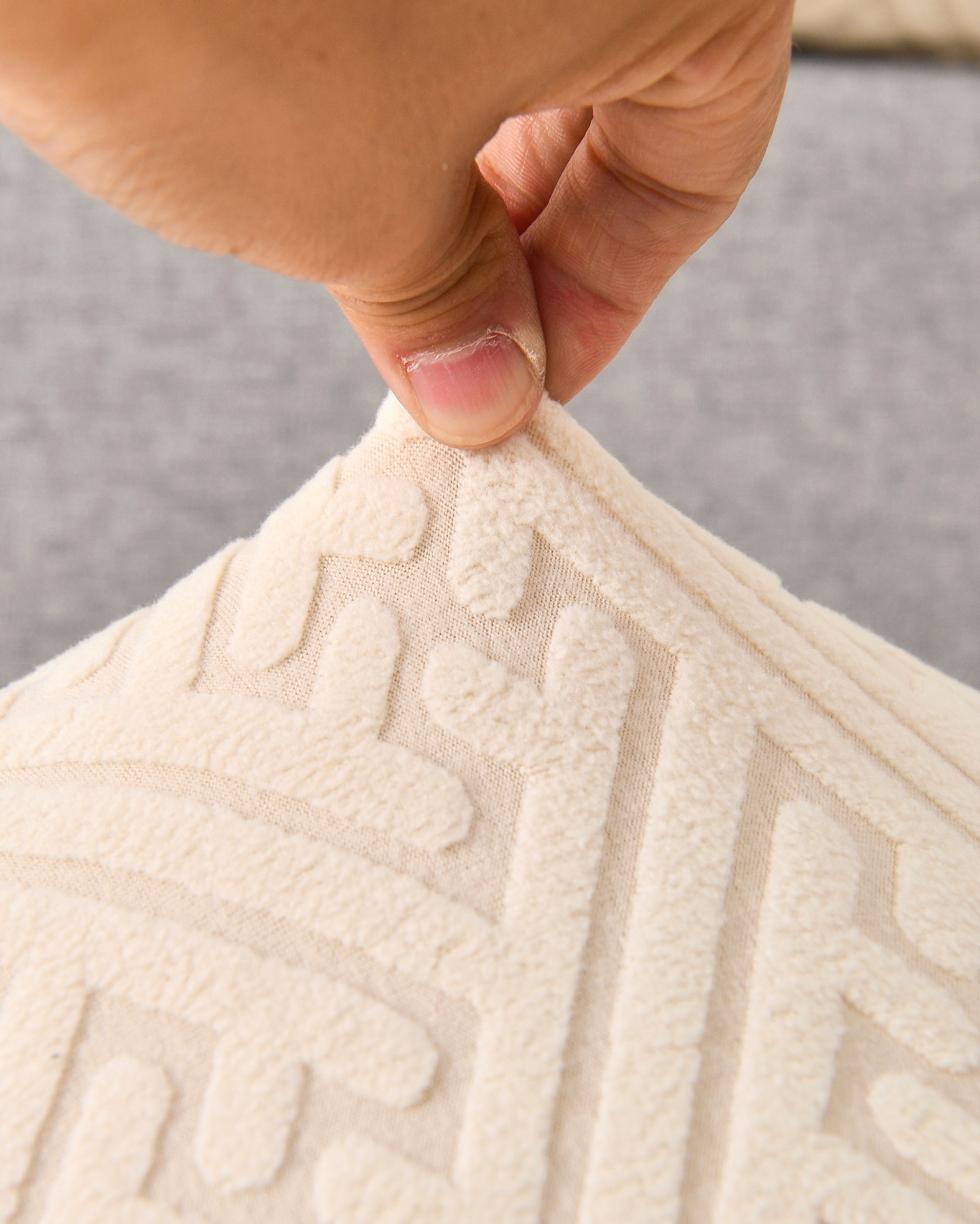 91家纺网 家纺一手货源 找家纺 千彤沙发垫 2023新款裙边-韵律系列沙发套罩-沙发笠 米白