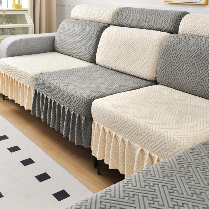 91家纺网 家纺一手货源 找家纺 千彤沙发垫 2023新款裙边-韵律系列沙发套罩-沙发笠 深灰米白