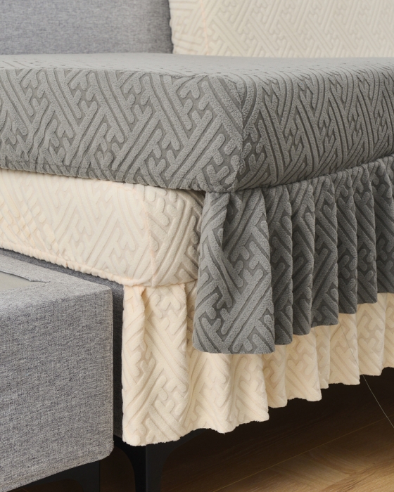 91家纺网 家纺一手货源 找家纺 千彤沙发垫 2023新款裙边-韵律系列沙发套罩-沙发笠 深灰米白