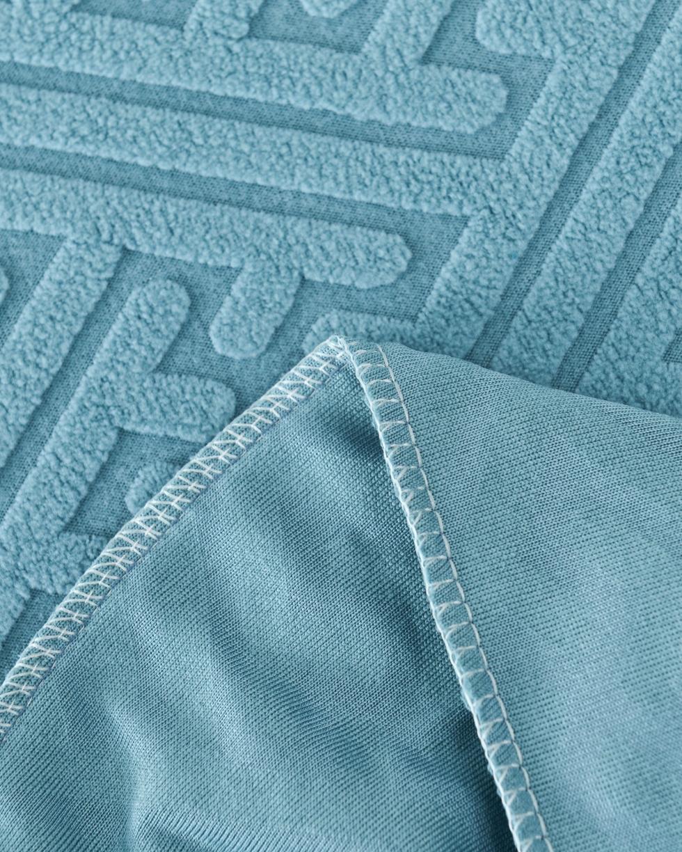 91家纺网 家纺一手货源 找家纺 千彤沙发垫 2023新款裙边-韵律系列沙发套罩-沙发笠 天空蓝