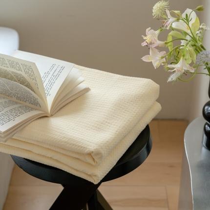 91家纺网 家纺一手货源 找家纺 时光里 2023新款60支全棉华夫格单品床单 奶昔黄