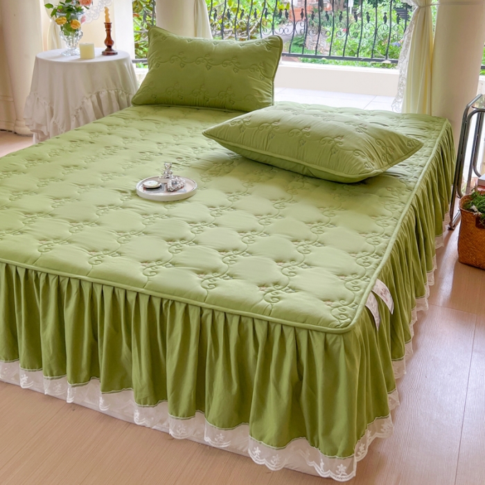 91家纺网 家纺一手货源 找家纺 尊康家纺（原磊科） 2024新款金铃花系列亲肤奶昔白夹棉花边款床笠 金铃花-嫩绿