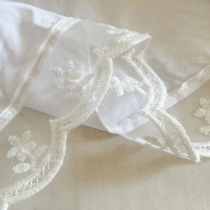 91家纺网 家纺一手货源 找家纺 尊康家纺（原磊科） 2024新款金铃花系列亲肤奶昔白夹棉花边款床笠 金铃花-嫩绿