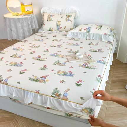 91家纺网 家纺一手货源 找家纺 简宜家居 2023新款40支纯棉小清新A版花边床笠 花园兔