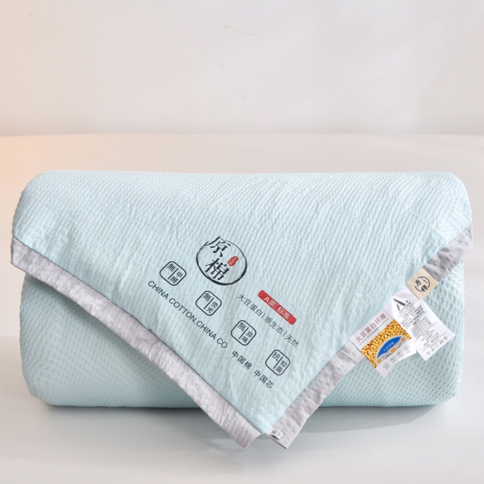 91家纺网 家纺一手货源 找家纺 啊雅家居 2025新款华夫格泡泡纱大豆被 泡泡纱-淡雅绿