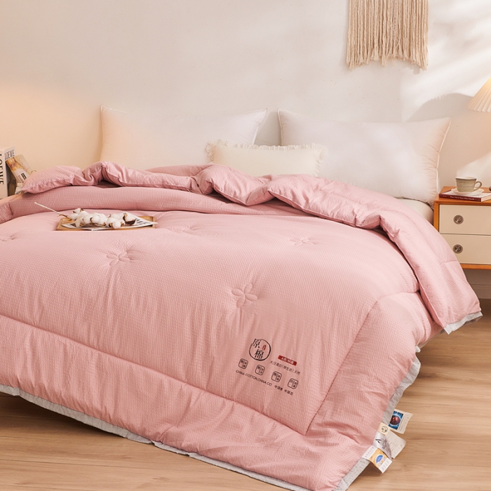 91家纺网 家纺一手货源 找家纺 啊雅家居 2025新款华夫格泡泡纱大豆被 泡泡纱-公主粉