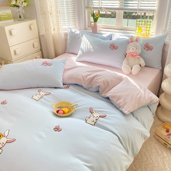 91家纺网 家纺一手货源 找家纺 丝印良品 2023新款专版水洗棉麻毛巾绣四件套 兔宝贝-兰