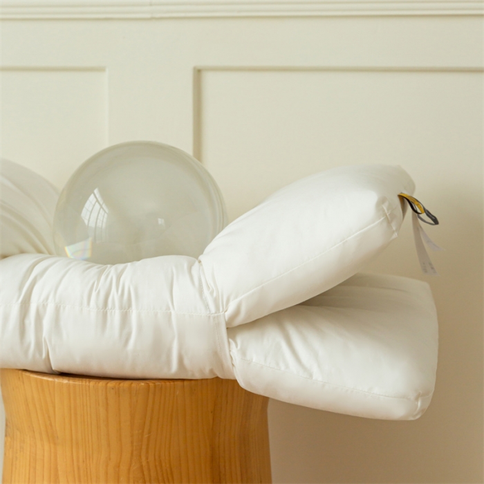 91家纺网 家纺一手货源 找家纺 （总）多点家居 2023新款3D高回弹纤维拥抱枕（含水洗棉枕套）