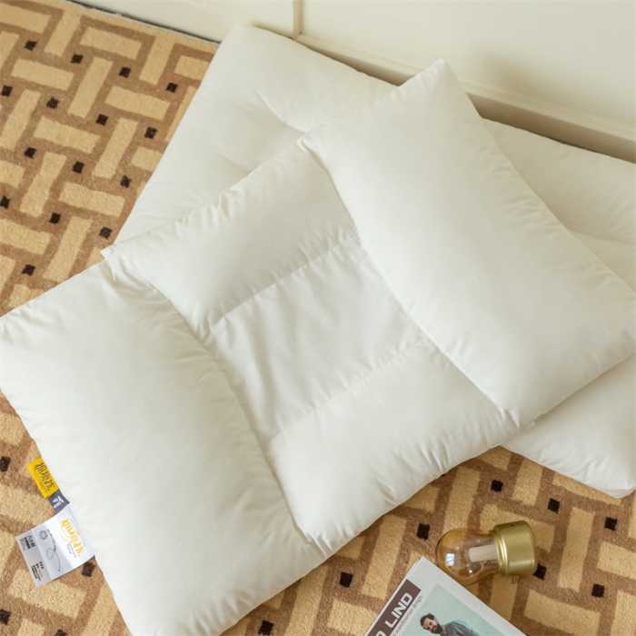 91家纺网 家纺一手货源 找家纺 （总）多点家居 2023新款3D高回弹纤维拥抱枕（含水洗棉枕套）