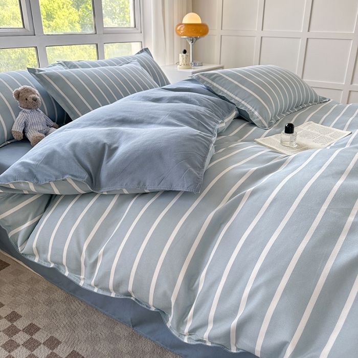 91家纺网 家纺一手货源 找家纺 赫然家纺 新款斜纹磨毛单品被套 蓝宽条