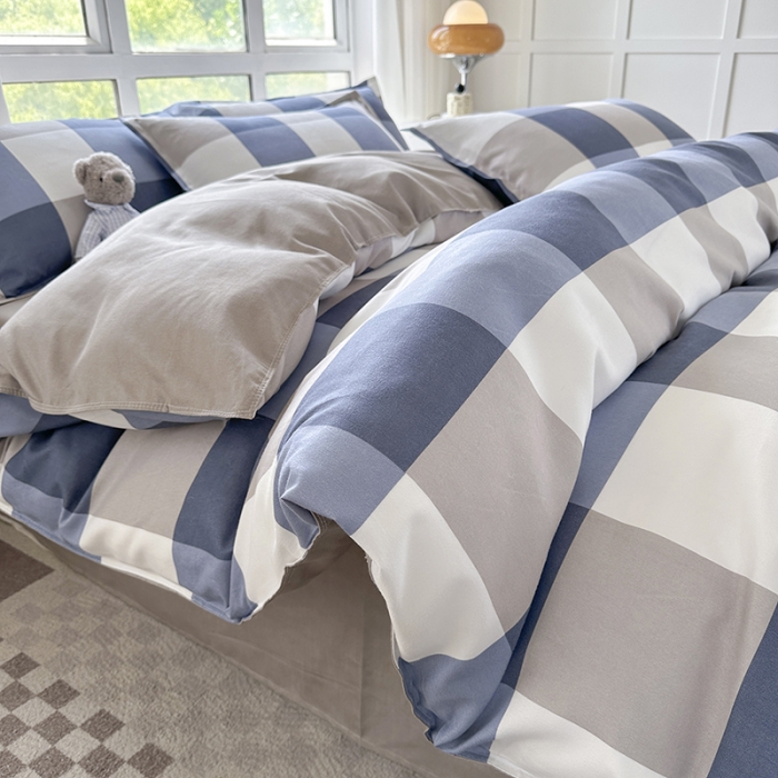 91家纺网 家纺一手货源 找家纺 赫然 130g生态长绒棉贡棉植物羊绒加厚斜纹磨毛四件套 蓝大格