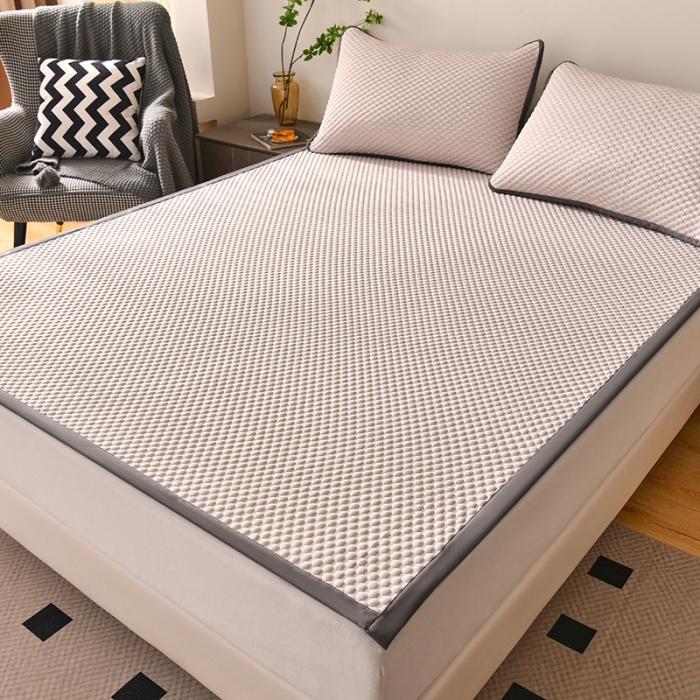 91家纺网 家纺一手货源 找家纺 梦初语 2023新款冰豆豆凉席 卡其