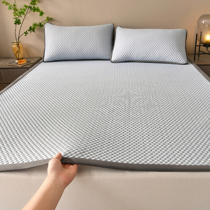 91家纺网 家纺一手货源 找家纺 梦初语 2023新款冰豆豆凉席 梦幻灰