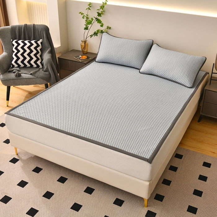 91家纺网 家纺一手货源 找家纺 梦初语 2023新款冰豆豆凉席 梦幻灰