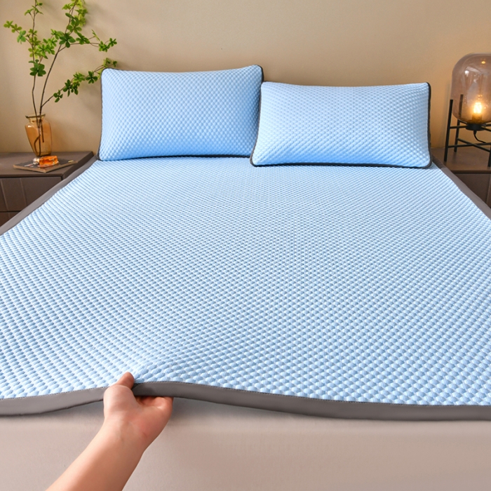 91家纺网 家纺一手货源 找家纺 梦初语 2023新款冰豆豆凉席 天蓝