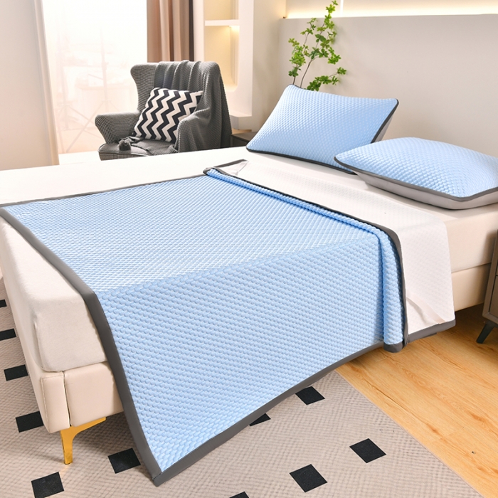 91家纺网 家纺一手货源 找家纺 梦初语 2023新款冰豆豆凉席 天蓝