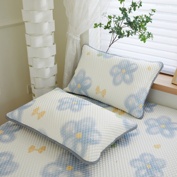 91家纺网 家纺一手货源 找家纺 云家 2023新款3D冰豆豆凉席三件套床笠款席子凉席空调席软席-场景二 向漾花