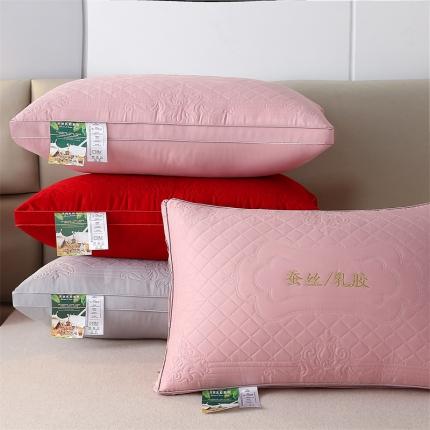 91家纺网 家纺一手货源 找家纺 天意美  2023新款蚕丝乳胶面包枕