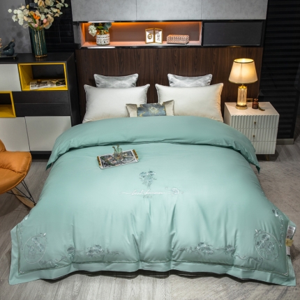 91家纺网 家纺一手货源 找家纺 天木兰 活里活面可拆卸可水洗绣花纯蚕丝被 黄金桑蚕丝被子 直播批发真品