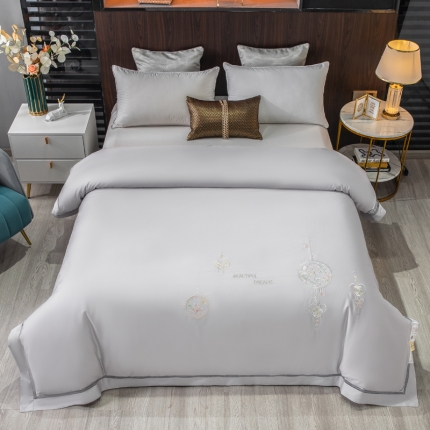 91家纺网 家纺一手货源 找家纺 天木兰 活里活面可拆卸可水洗绣花纯蚕丝被 黄金桑蚕丝被子 直播批发真品