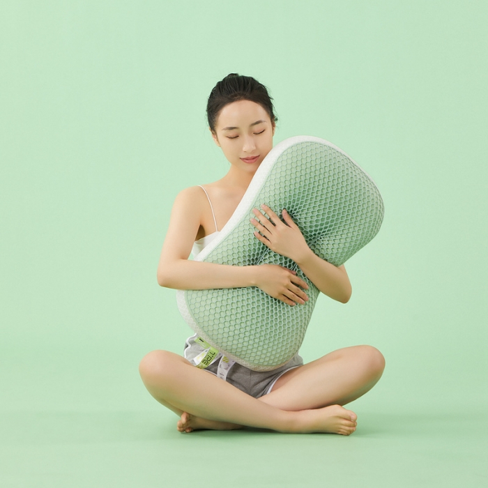 91家纺网 家纺一手货源 找家纺 多点家居 2023新款亲肤透气TPE Q Q枕 绿色（含礼盒）