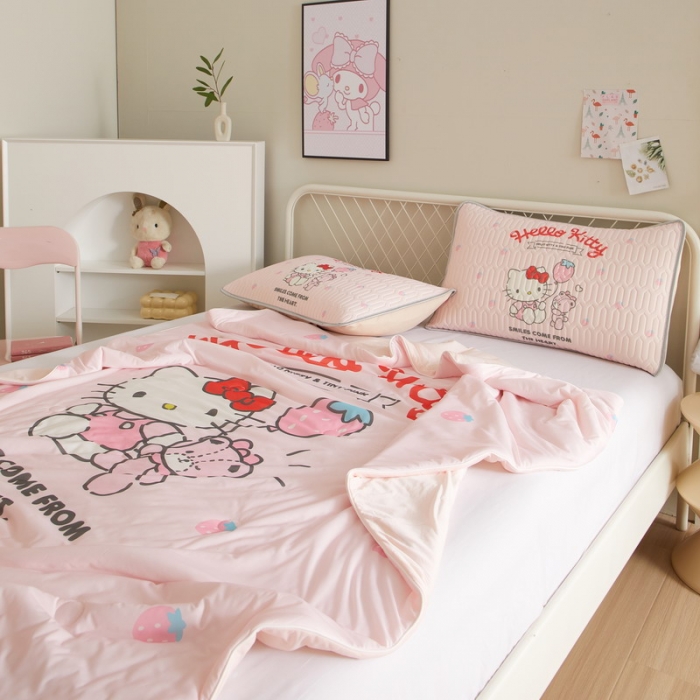 91家纺网 家纺一手货源 找家纺 蘭菲家纺 2023新款三丽欧凉感系列夏被 草莓派