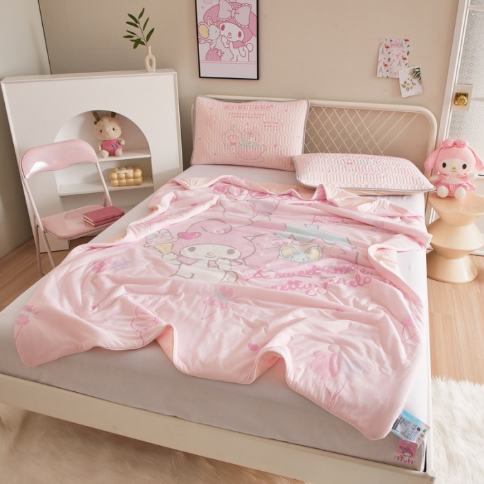 91家纺网 家纺一手货源 找家纺 蘭菲家纺 2023新款三丽欧凉感系列夏被 花园宝宝