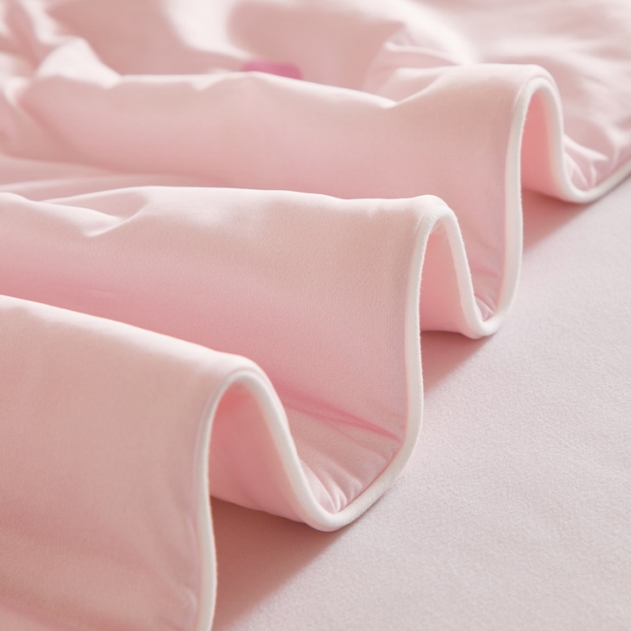 91家纺网 家纺一手货源 找家纺 蘭菲家纺 2023新款三丽欧凉感系列夏被 花园宝宝