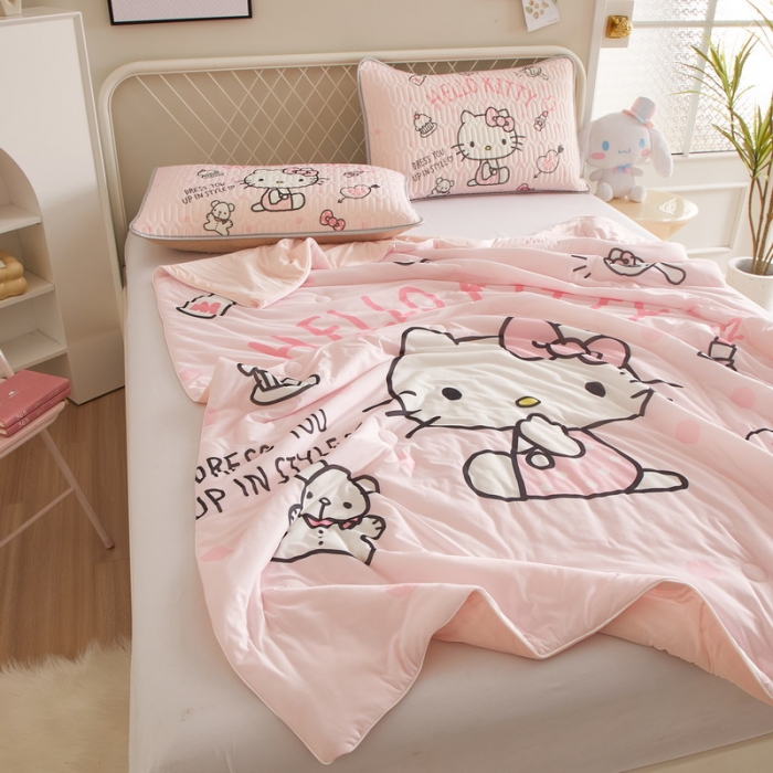 91家纺网 家纺一手货源 找家纺 蘭菲家纺 2023新款三丽欧凉感系列夏被 甜心KT