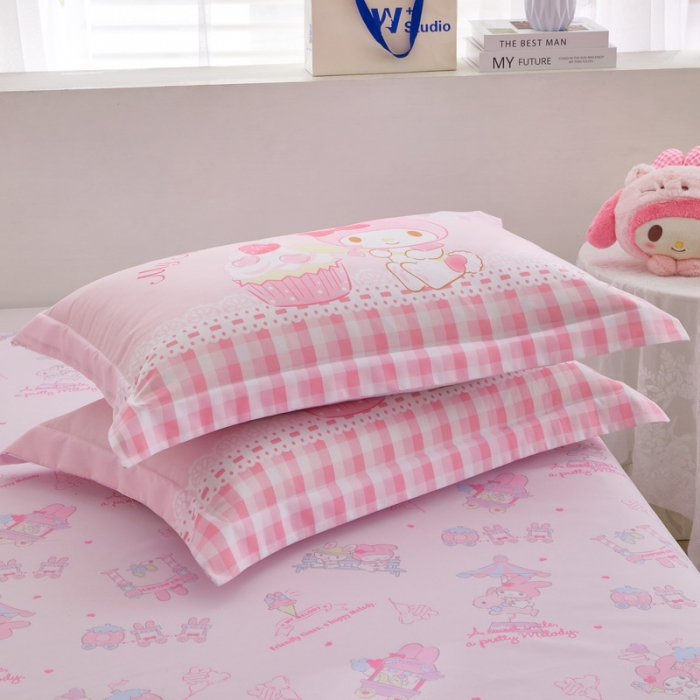 91家纺网 家纺一手货源 找家纺 蘭菲家纺 2023新款全棉大版卡通四件套 节日快乐