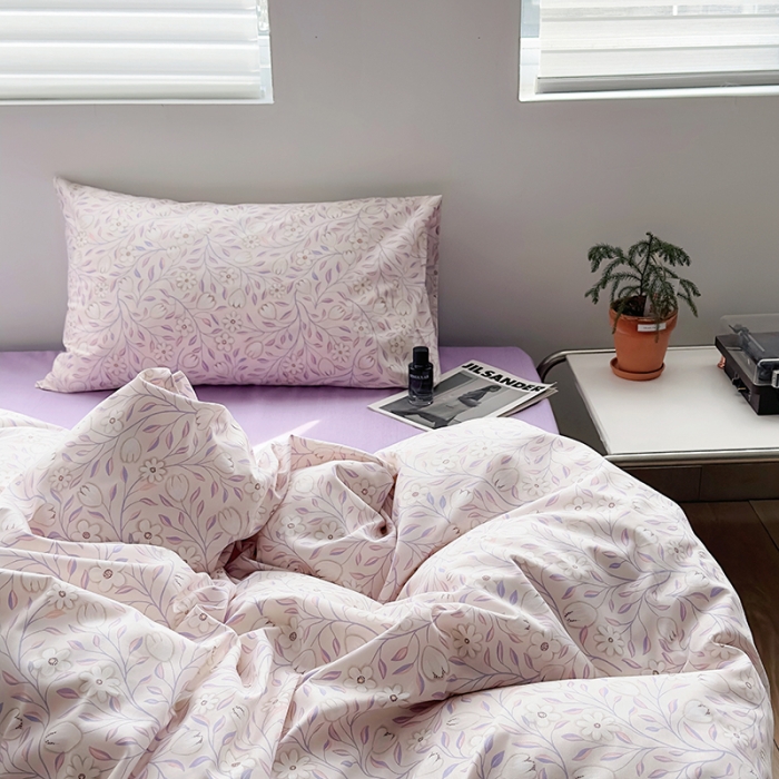 91家纺网 家纺一手货源 找家纺 怡家居 2023新款全棉小清新印花四件套 梦田-紫