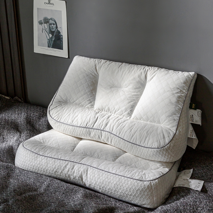 91家纺网 家纺一手货源 找家纺 多点家居 2023新款纯棉自由乳胶憨睡枕保健枕芯