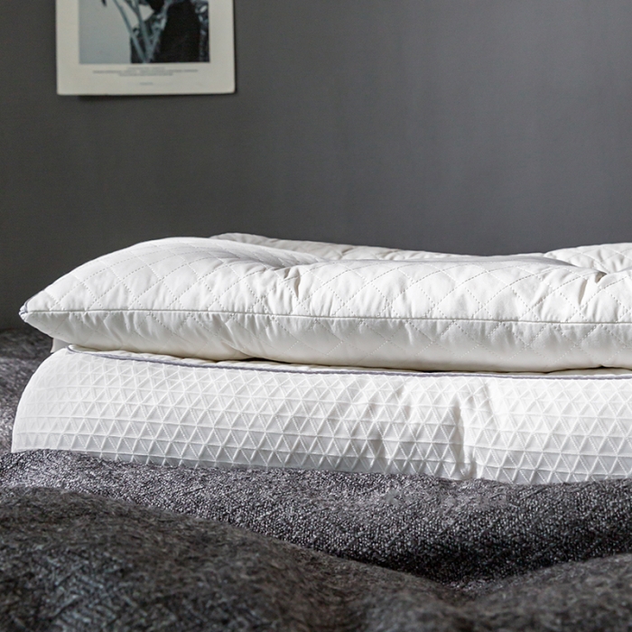 91家纺网 家纺一手货源 找家纺 多点家居 2023新款纯棉自由乳胶憨睡枕保健枕芯