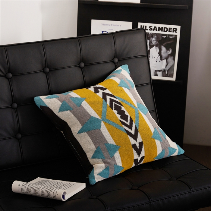91家纺网 家纺一手货源 找家纺 （总）暖绵绵 2025新款摩纳哥几何针织抱枕毯子