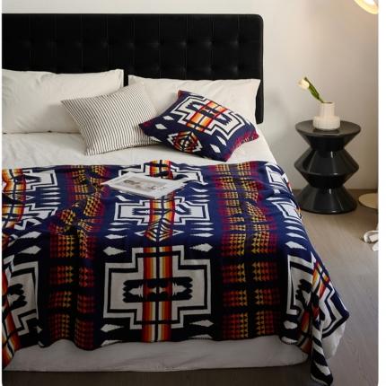 91家纺网 家纺一手货源 找家纺 （总）暖绵绵 2025新款摩纳哥几何针织抱枕毯子