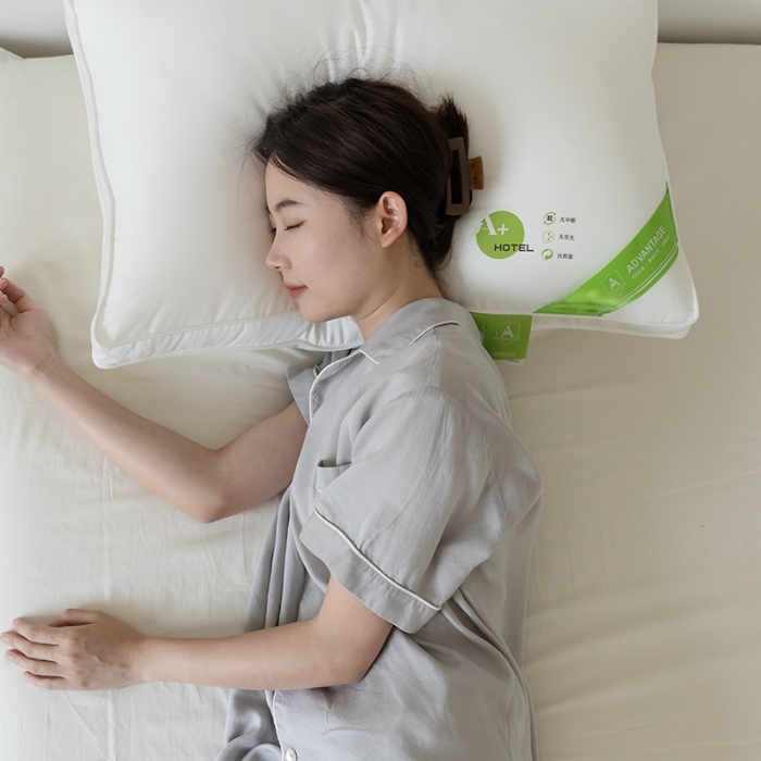 91家纺网 家纺一手货源 找家纺 拾光枕芯 2023新款A+杜邦双向酒店纤维护颈枕 立体高枕